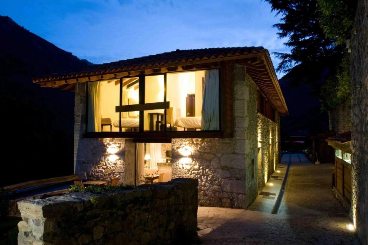 Apartamentos Rurales El Lleron Caso Buitenkant foto